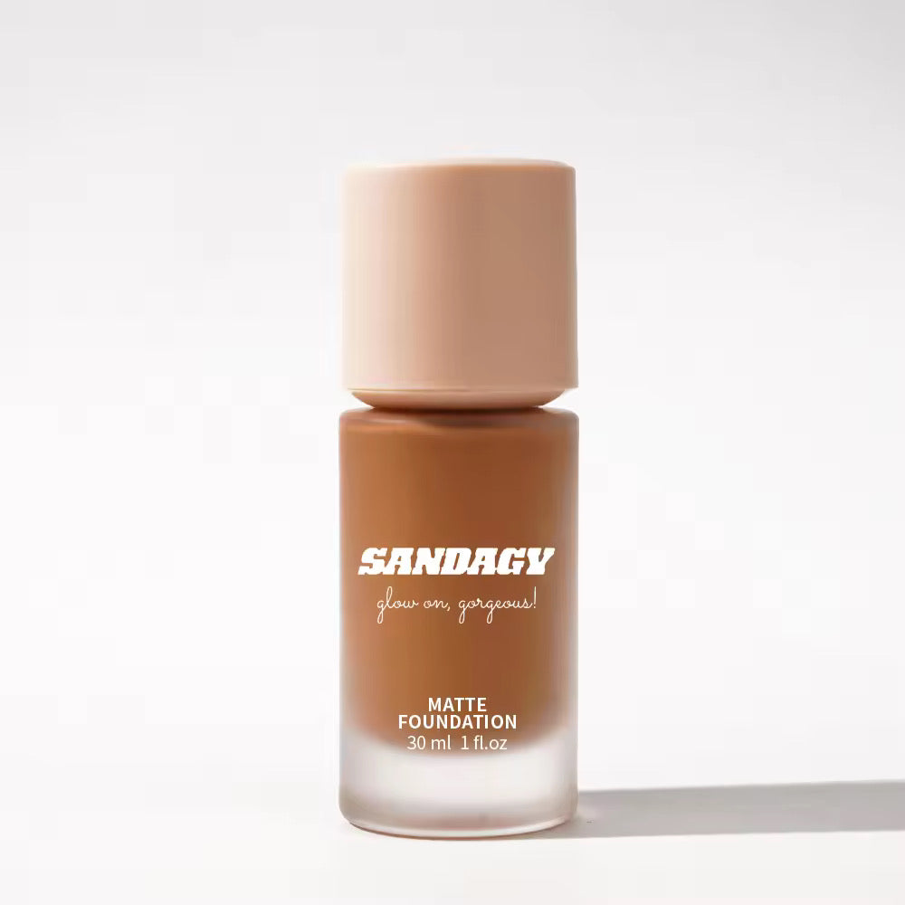 Sandagy matte foundation