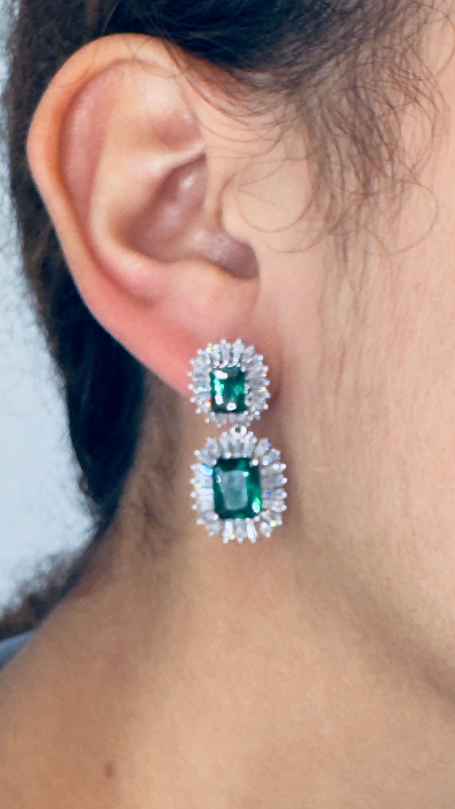 Emerald drop earrings